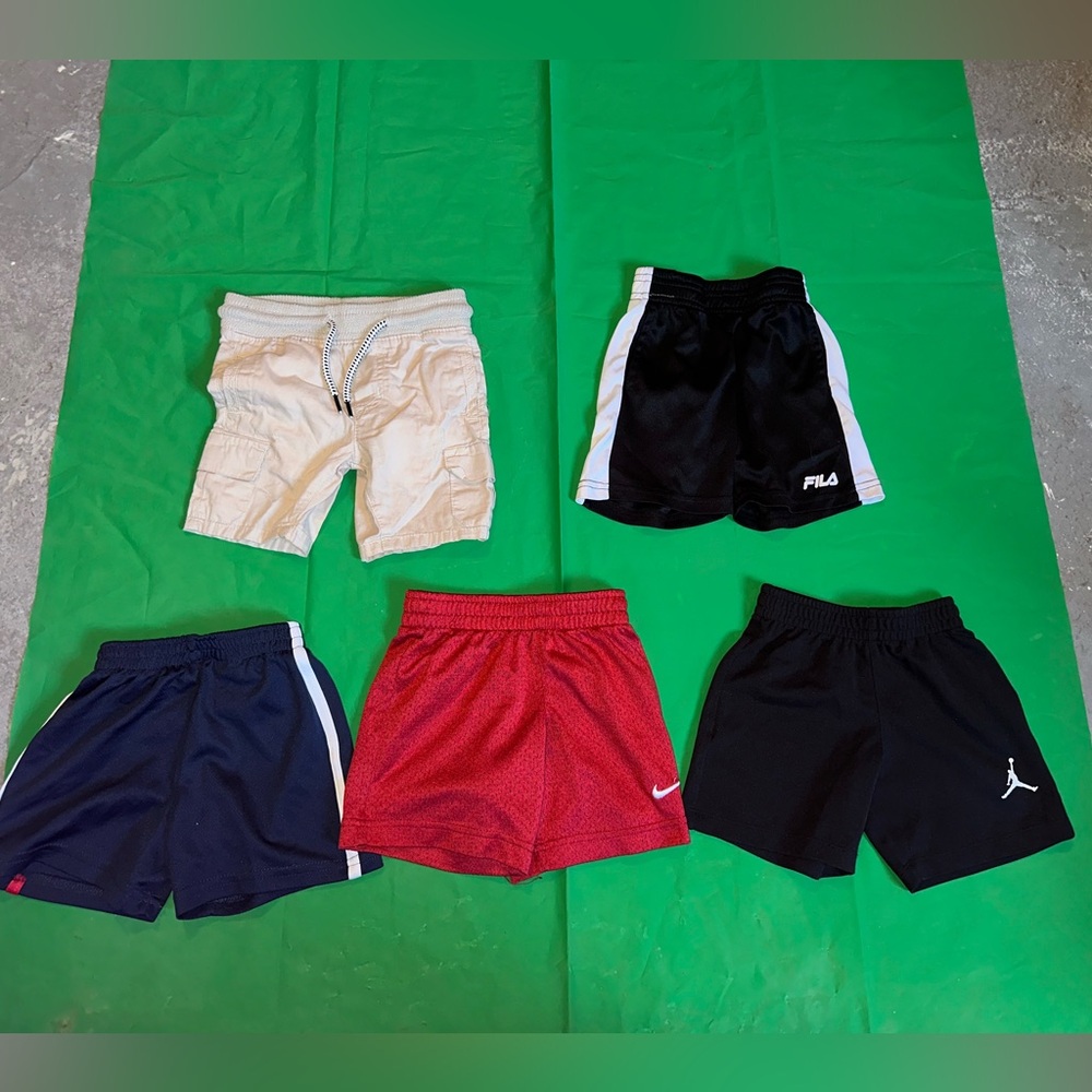 BUNDLE - 5 Boys Shorts 2T and 24 Months